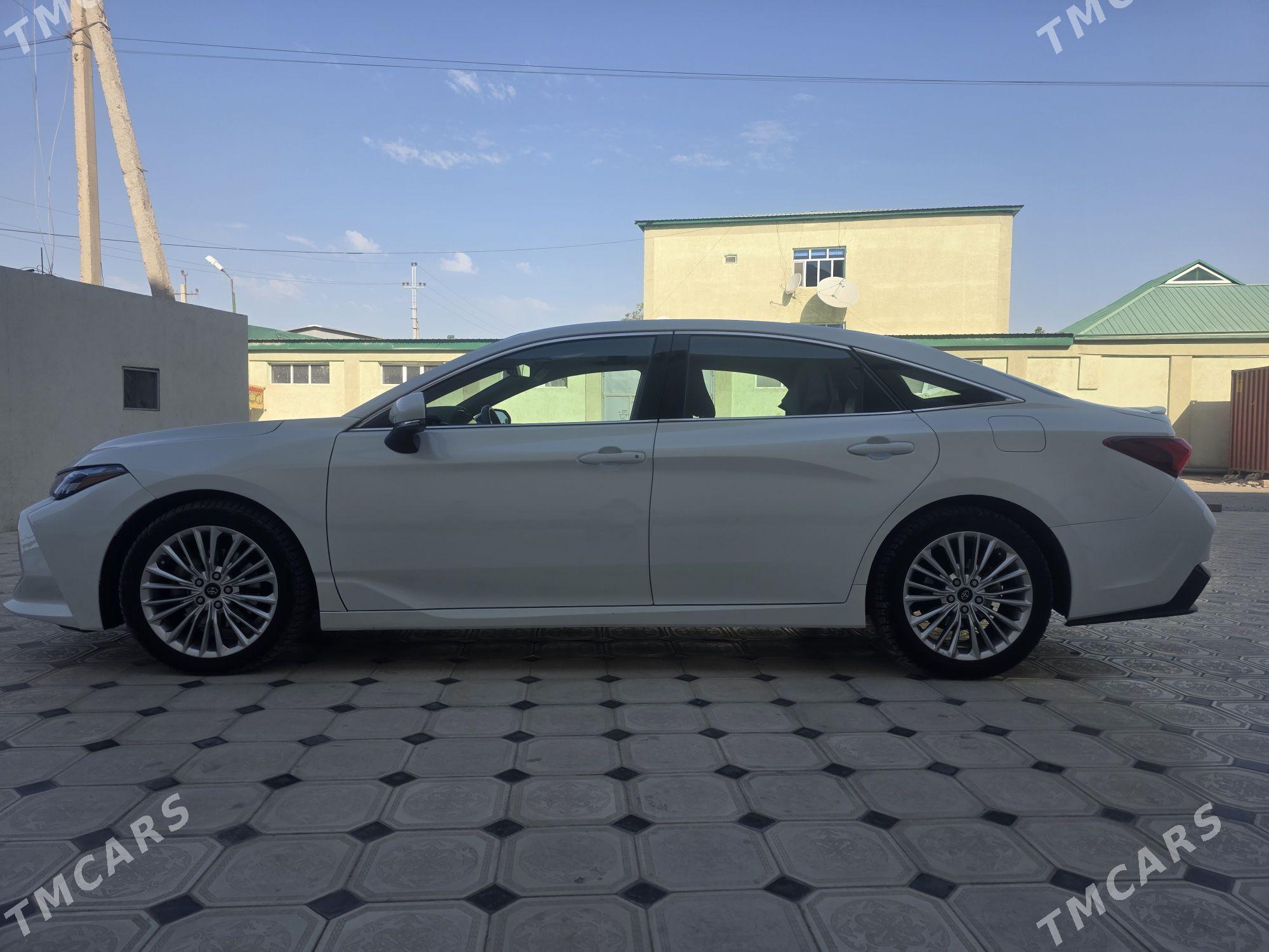Toyota Avalon 2019 - 400 000 TMT - Мары - img 6