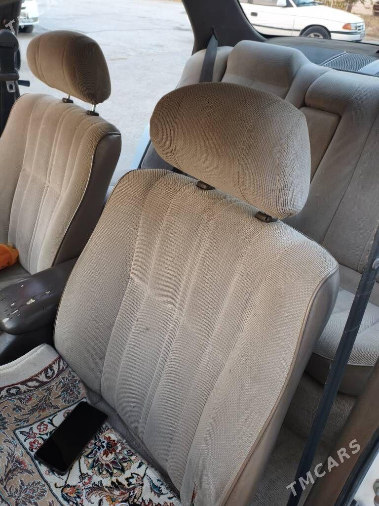 Toyota Camry 1993 - 95 000 TMT - Мары - img 3