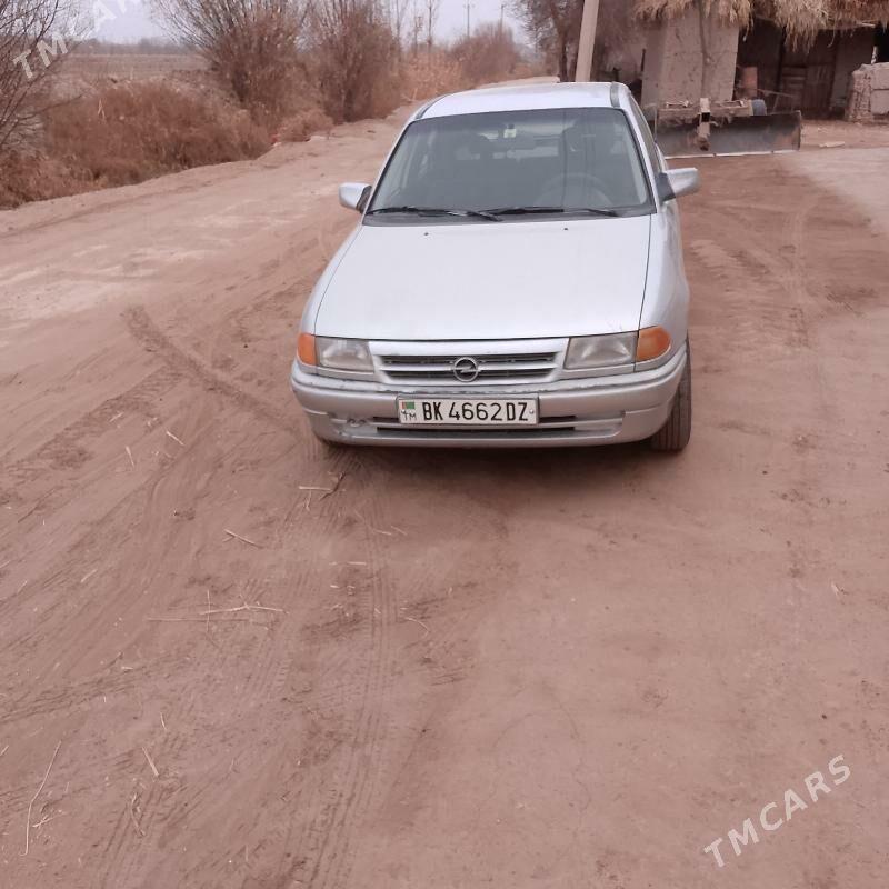 Opel Astra 1992 - 42 000 TMT - Gurbansoltan Eje - img 2
