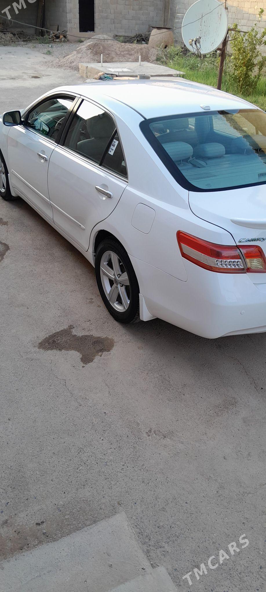 Toyota Camry 2010 - 150 000 TMT - Теджен - img 3