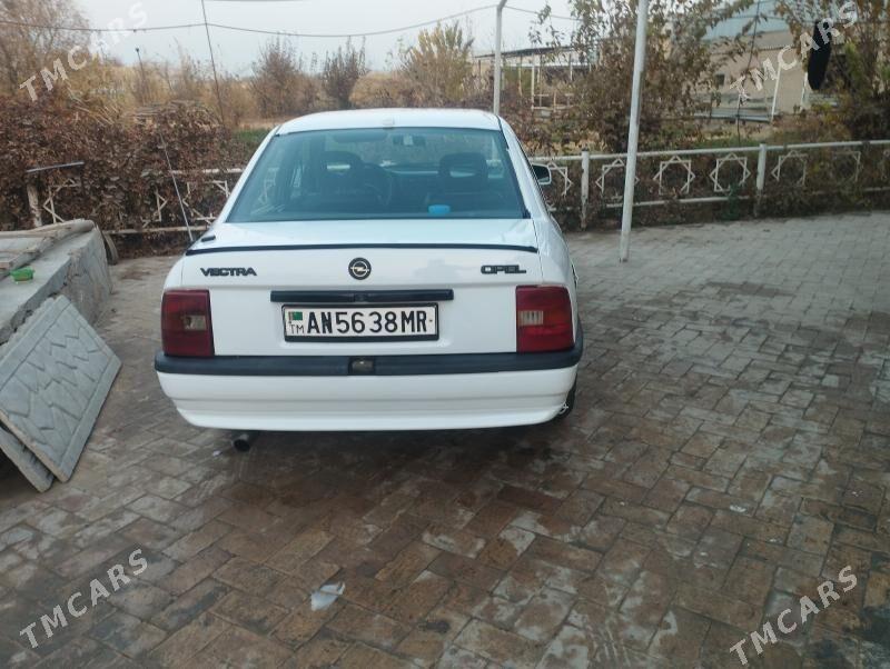 Opel Vectra 1990 - 37 000 TMT - Baýramaly - img 5