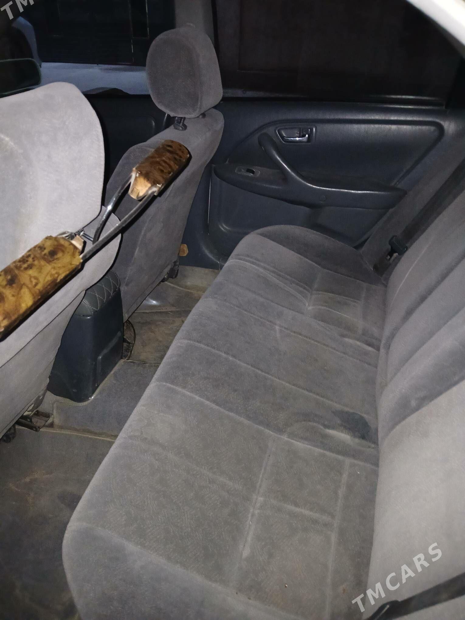 Toyota Camry 2001 - 150 000 TMT - Akdepe - img 3