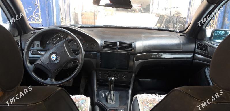 BMW 525 2003 - 115 000 TMT - Теджен - img 6