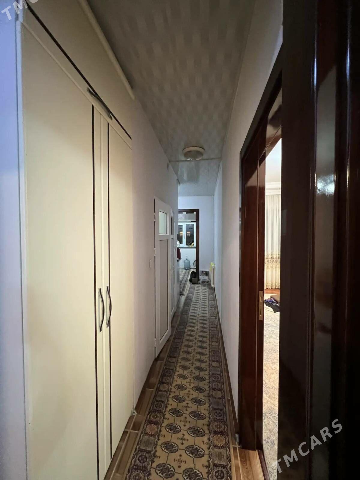 Arenda jay - Гаудан "В" - img 3