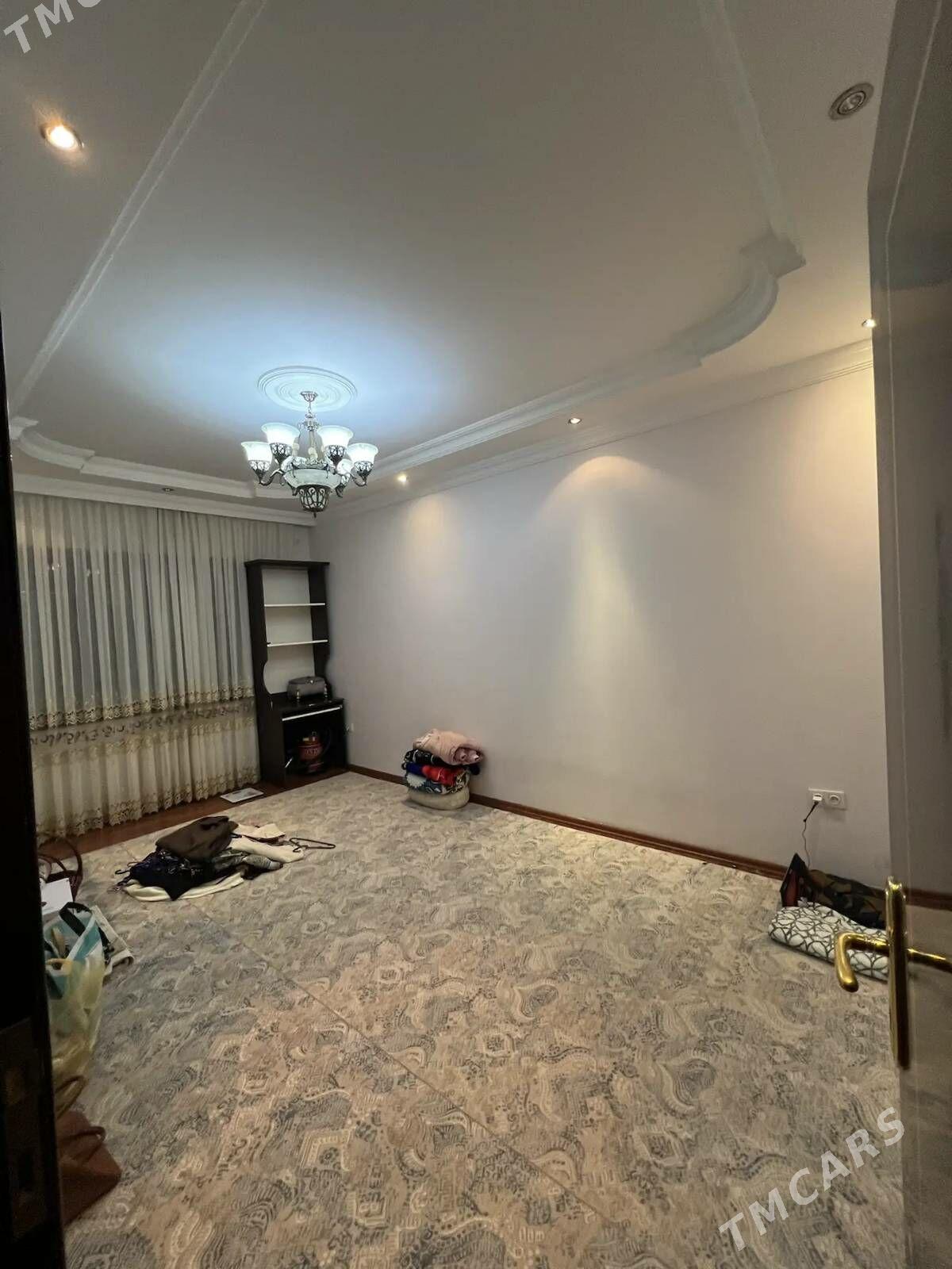 Arenda jay - Гаудан "В" - img 4