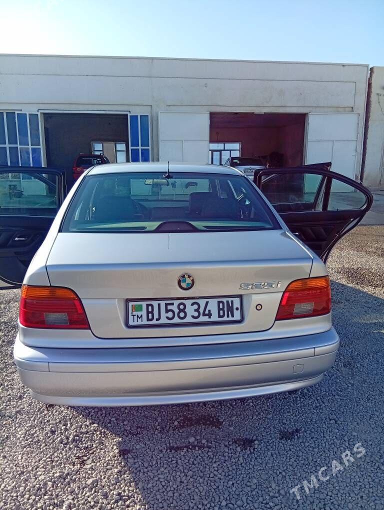 BMW E39 2001 - 143 000 TMT - Берекет - img 2