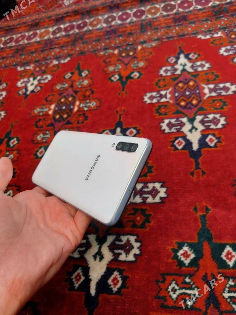 Samsung A70 - Мир 6 - img 5