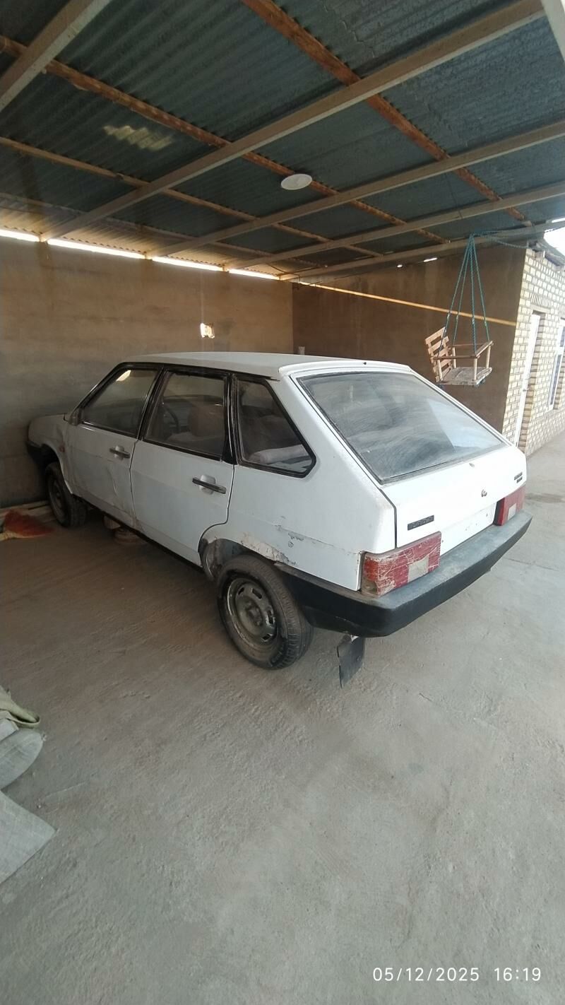 21099 5 000 TMT - Sarahs - img 1