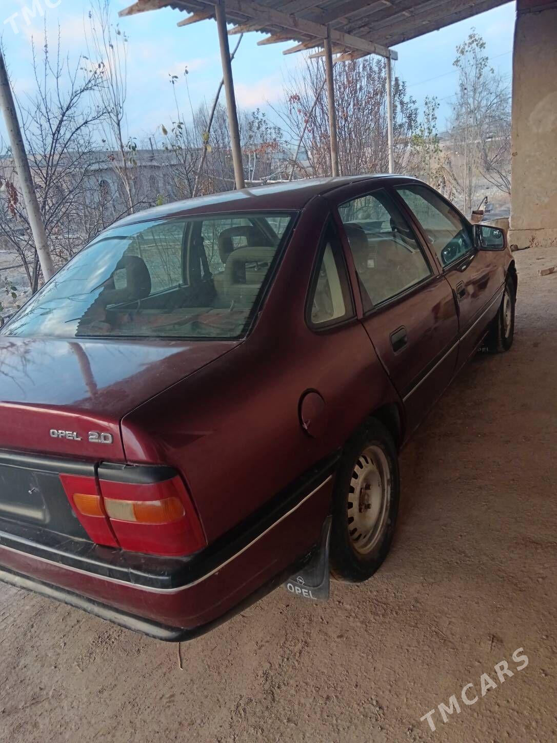 Opel Vectra 1990 - 35 000 TMT - Болдумсаз - img 7