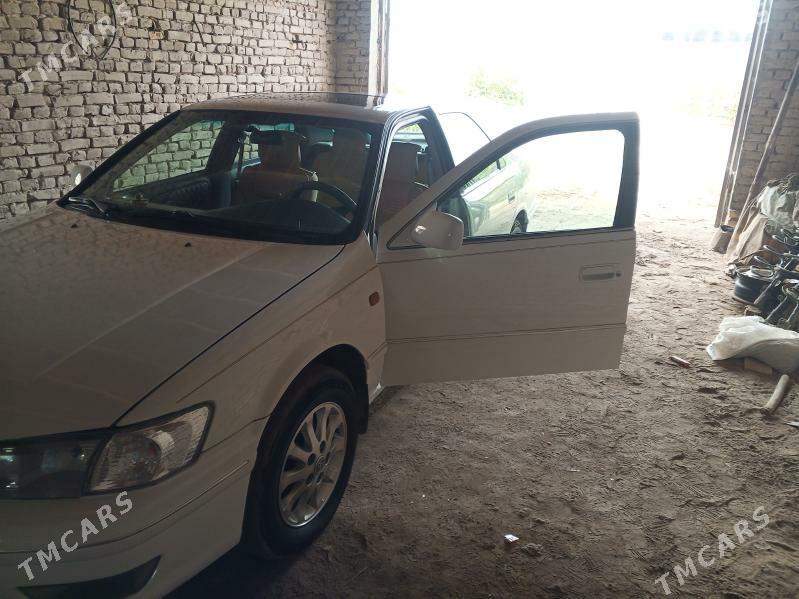 Toyota Camry 2001 - 160 000 TMT - Şabat etr. - img 2