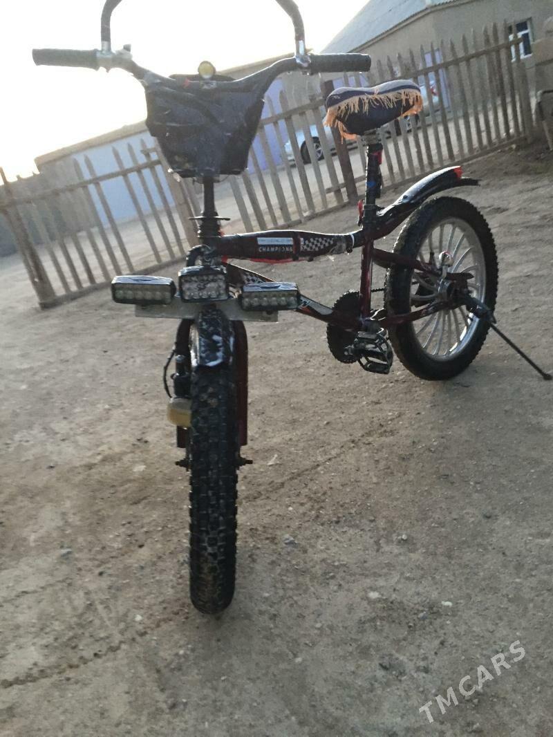 Patja aýak - Гумдаг - img 2