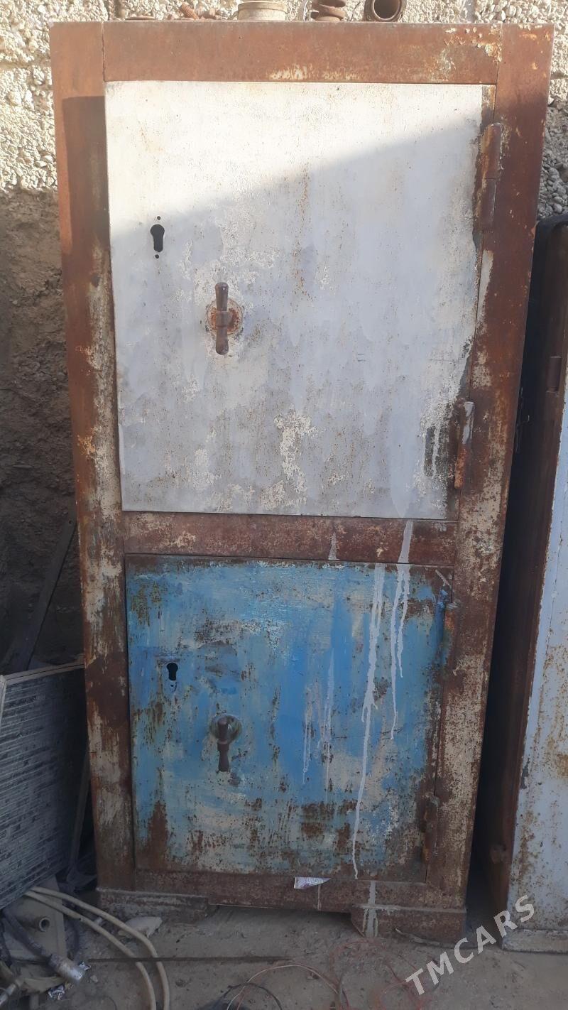 Orsyn agyr seyfiOrsyň seyfi - Гёкдепе - img 2