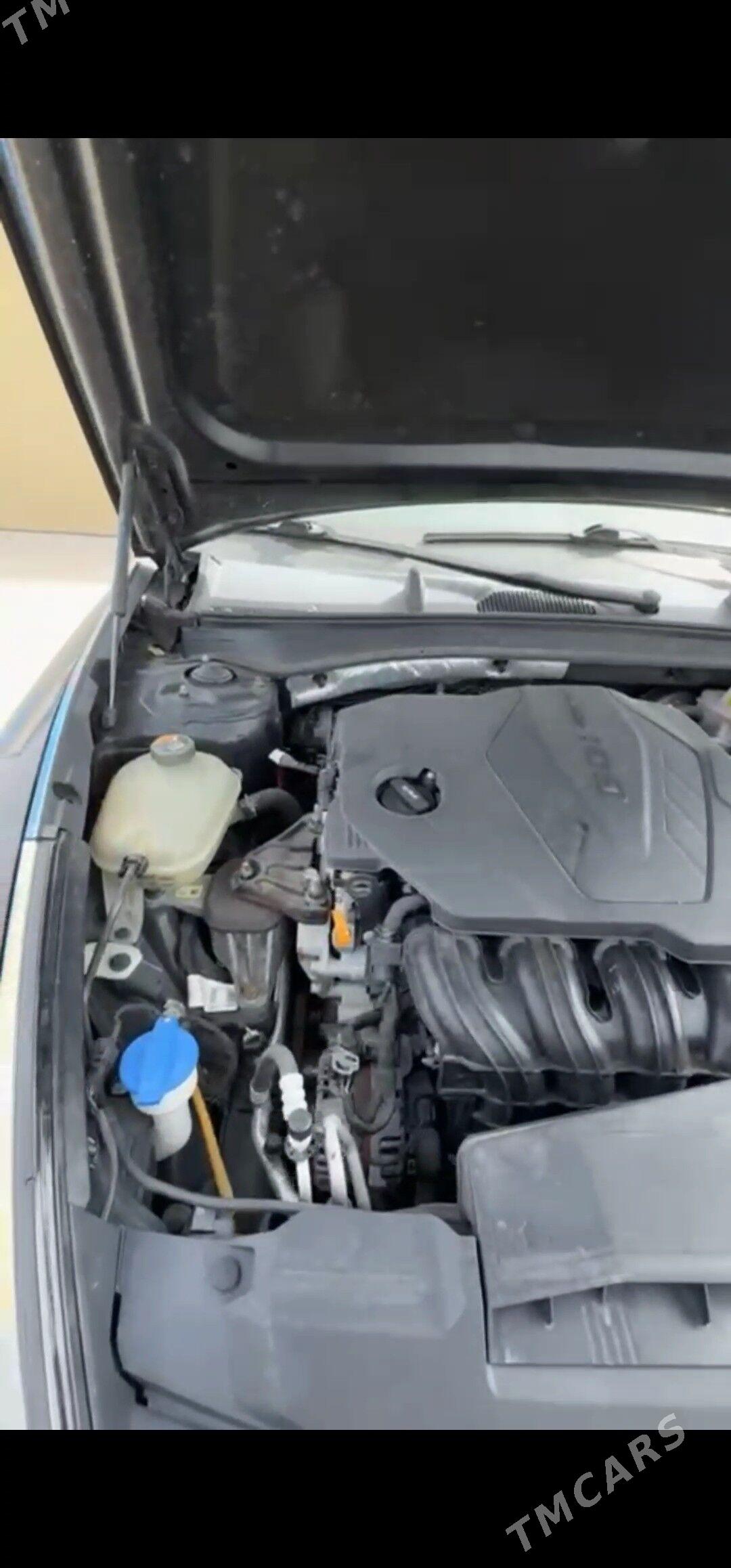 Hyundai Sonata 2020 - 220 000 TMT - Baýramaly - img 9