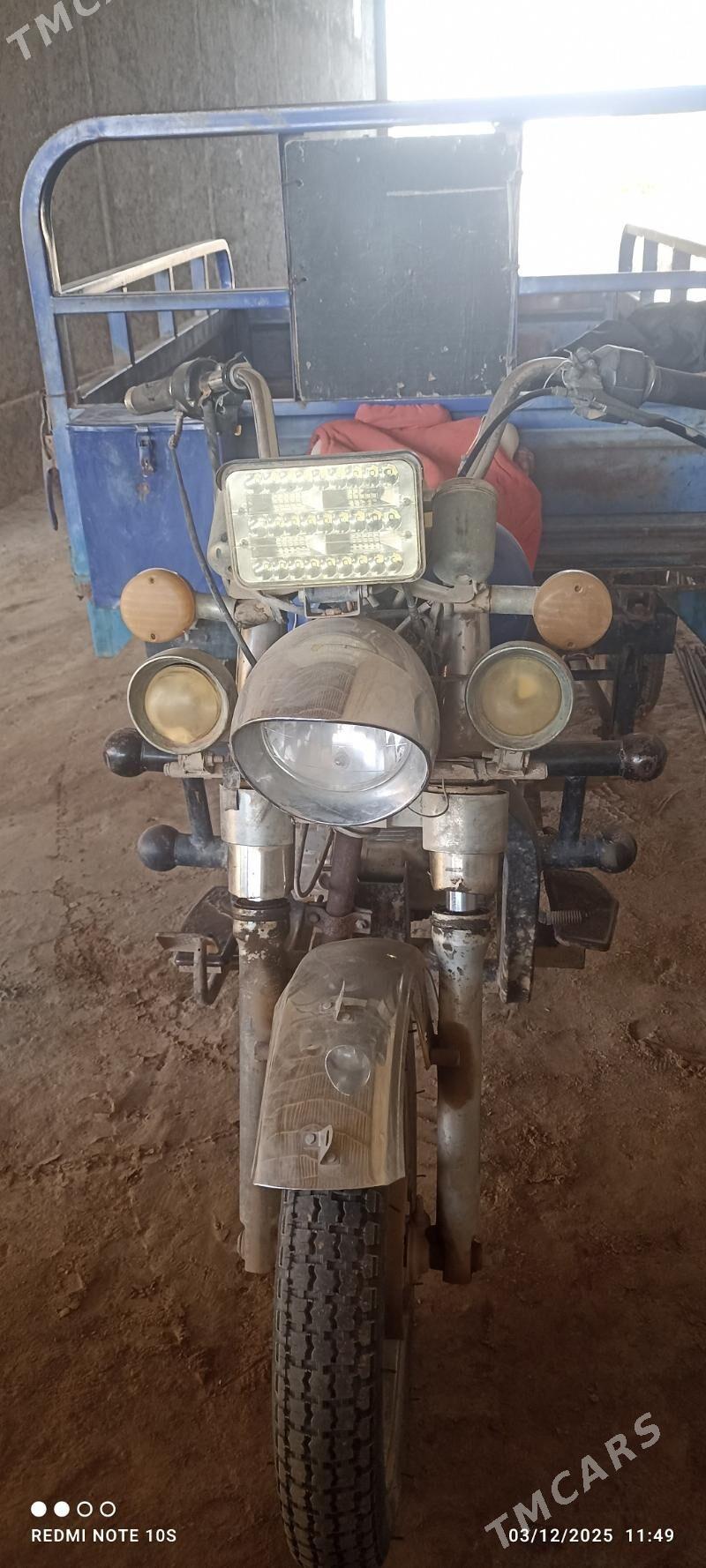 Fekon FK200-14G 2010 - 18 000 TMT - Халач - img 5