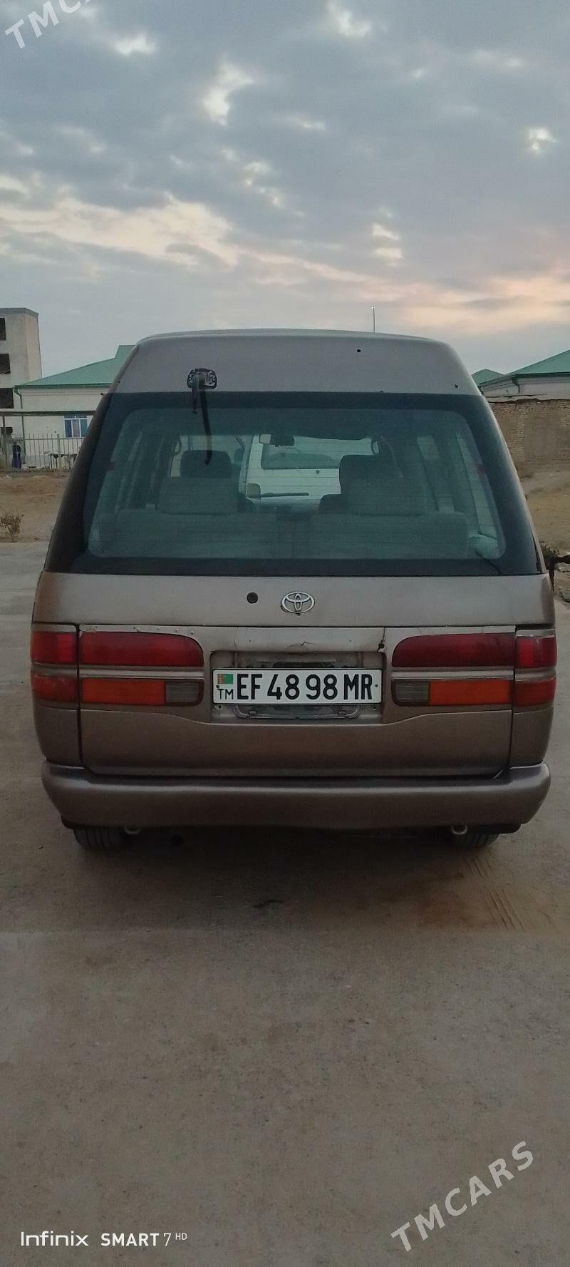 Toyota Hiace 1993 - 45 000 TMT - Oguz han - img 4