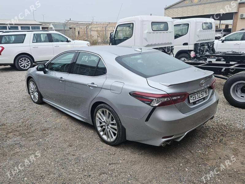 Toyota Camry 2023 - 310 000 TMT - Мары - img 4