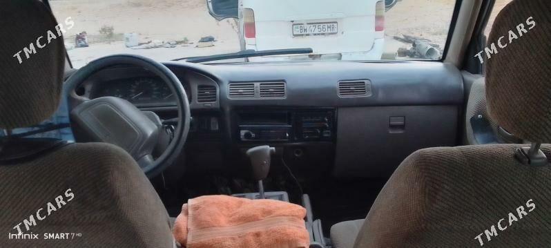 Toyota Hiace 1993 - 45 000 TMT - Oguz han - img 6
