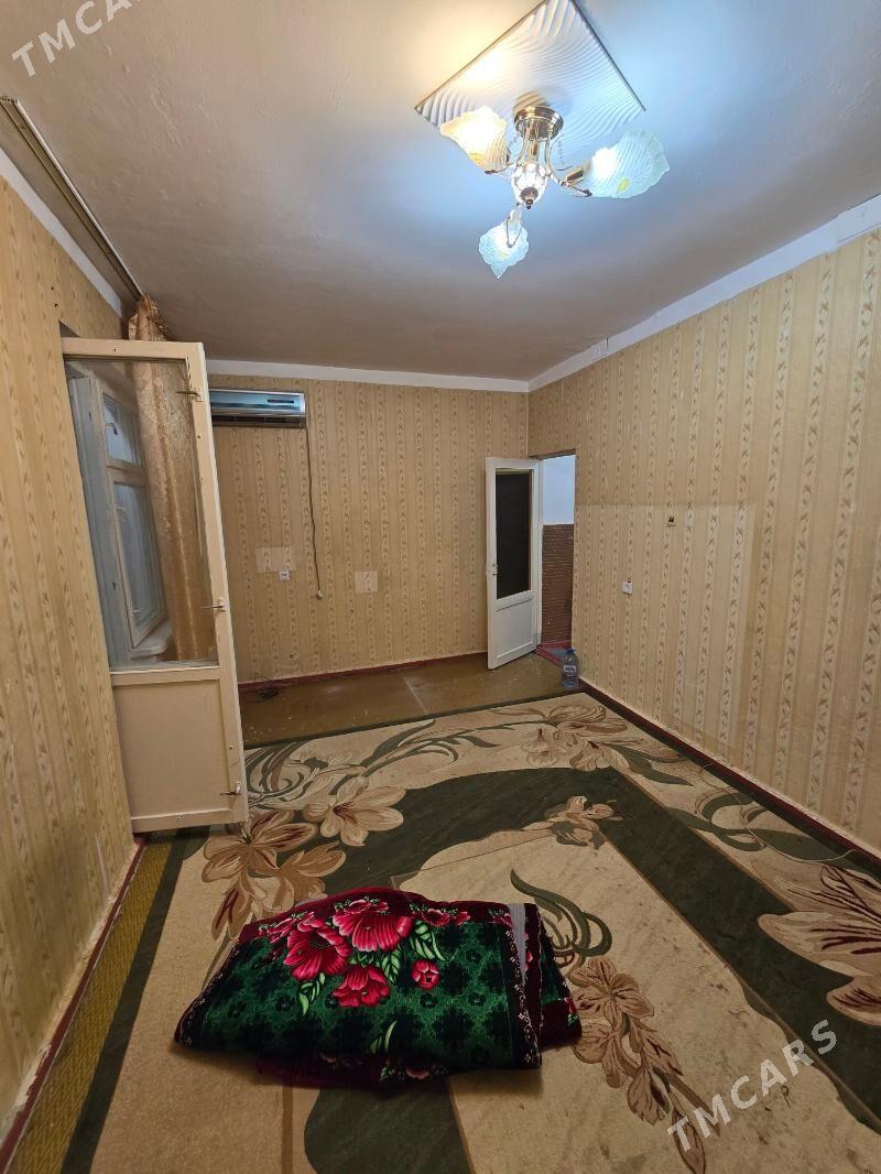 ️ГАГАРИНА-ЕРЕВАСКАЯ 1 КОМНТ  - Ашхабад - img 2