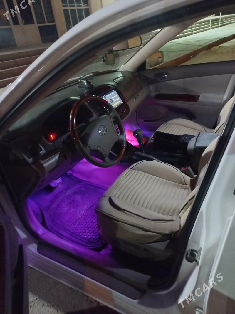Toyota Camry 2003 - 190 000 TMT - Darganata - img 4
