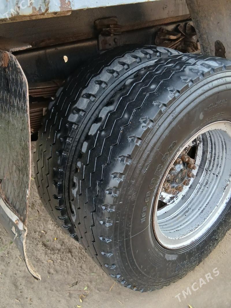 Zil 130 1993 - 70 000 TMT - Гурбансолтан Едже - img 4