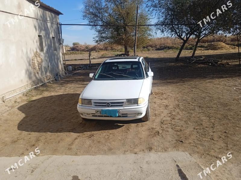 Opel Astra 1992 - 38 000 TMT - Gurbansoltan Eje - img 5