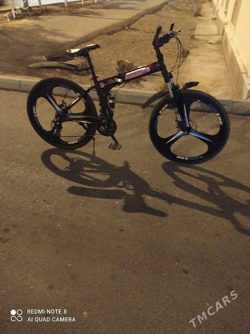 Mercedes-Benz - Анев - img 2