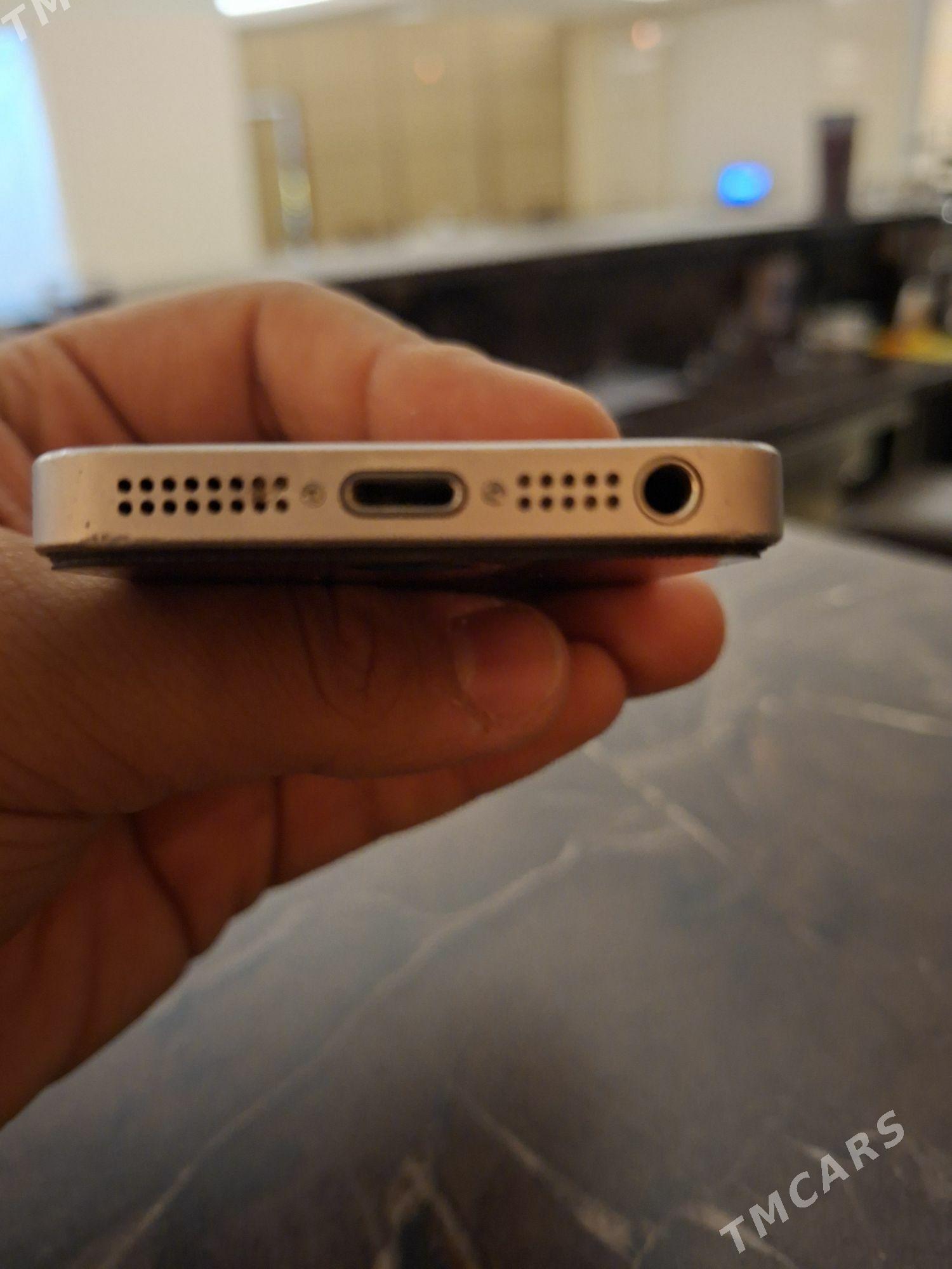 iphone 5s - Туркменбаши - img 2