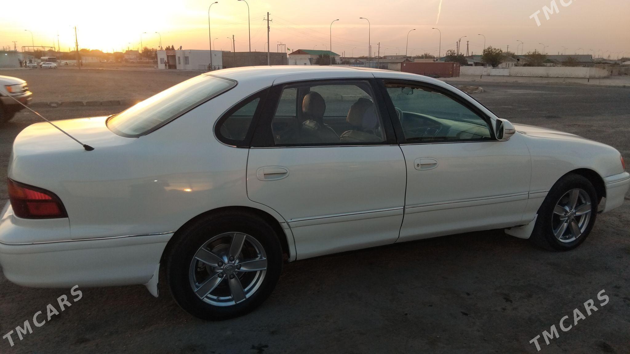 Toyota Avalon 1999 - 130 000 TMT - Туркменбаши - img 3