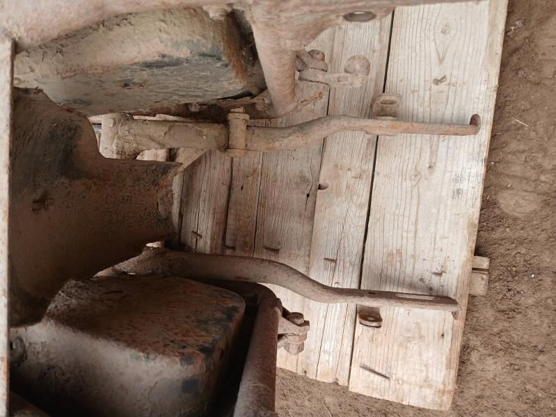 iž ýupiter,planeta 1 000 TMT - Şabat etr. - img 5