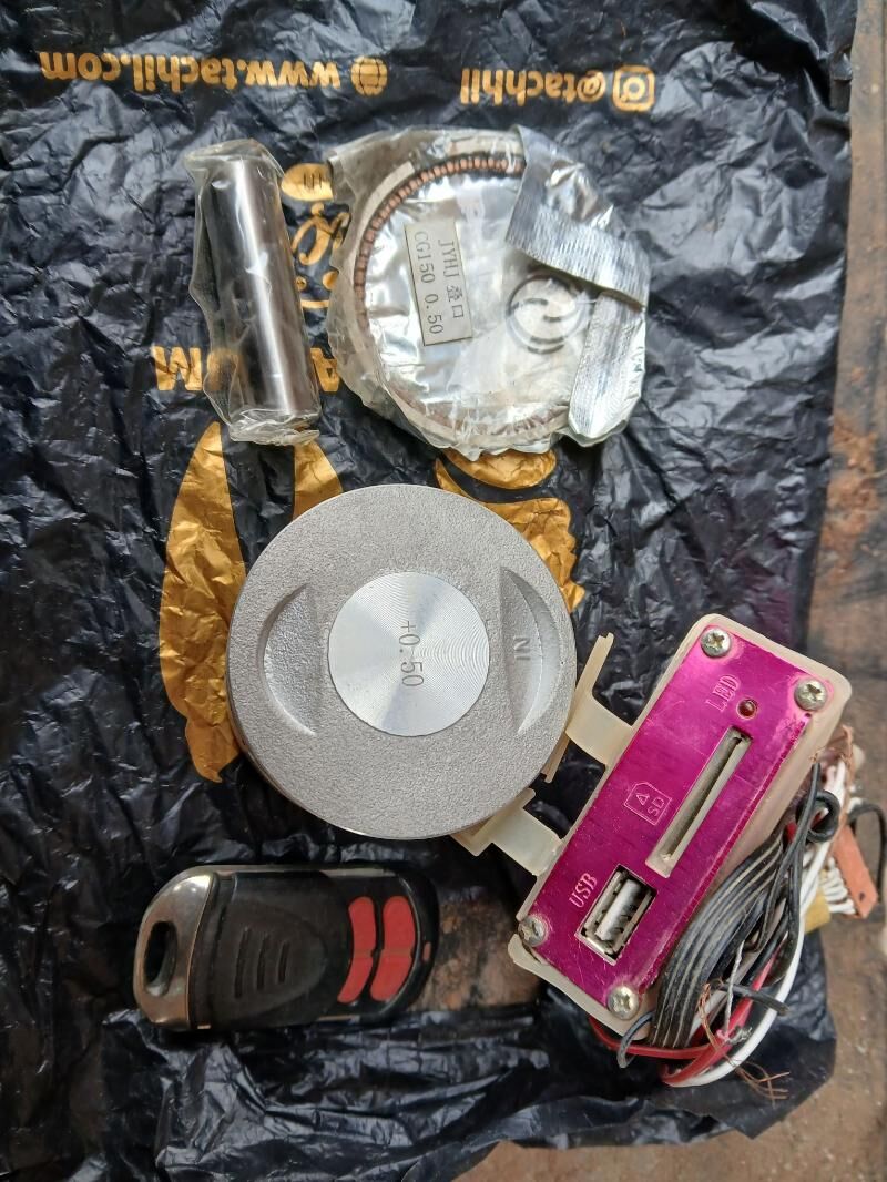 iž ýupiter,planeta 1 000 TMT - Şabat etr. - img 9