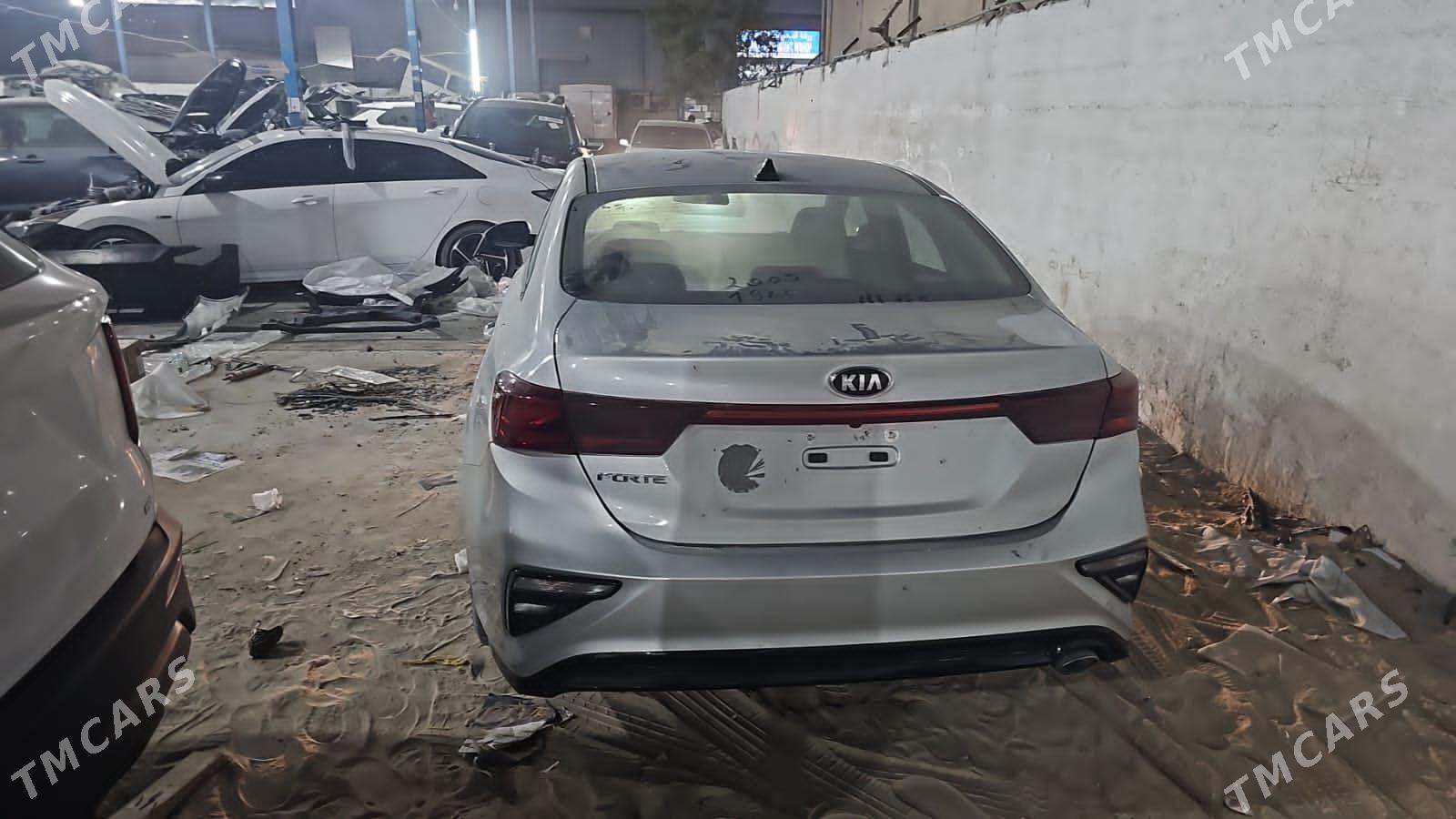 Kia Forte 2021 - 230 000 TMT - Tejen - img 5