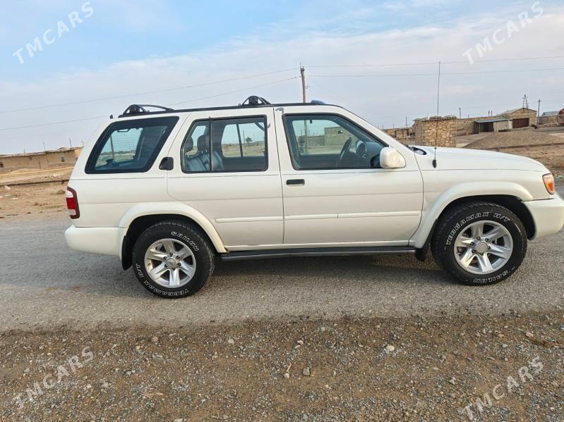 Nissan Pathfinder 2002 - 127 000 TMT - Гызыларбат - img 4