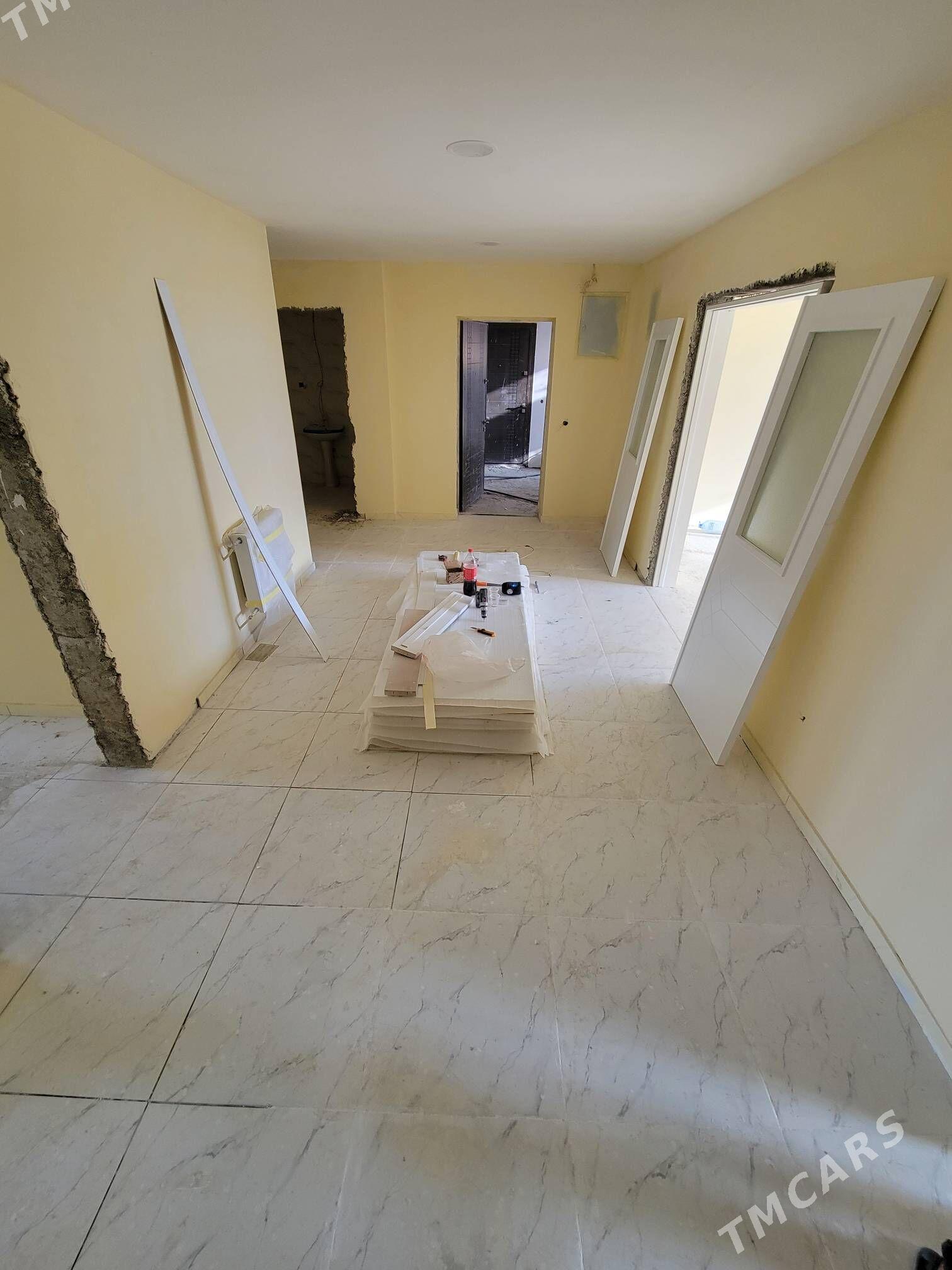 Änew pol elitga 4/4 3 komnat - Анев - img 2