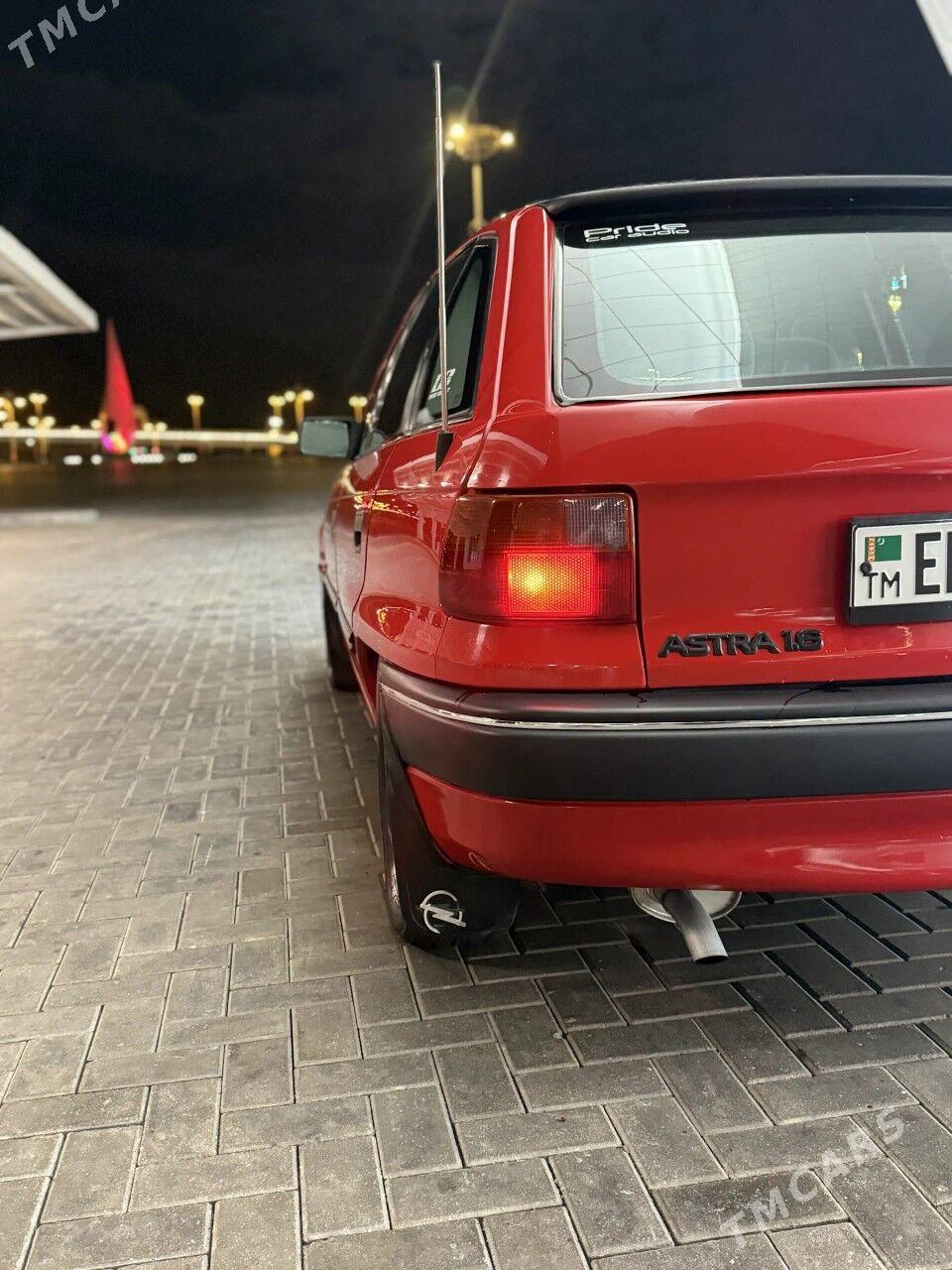 Opel Astra 1993 - 58 000 TMT - Туркменбаши - img 4