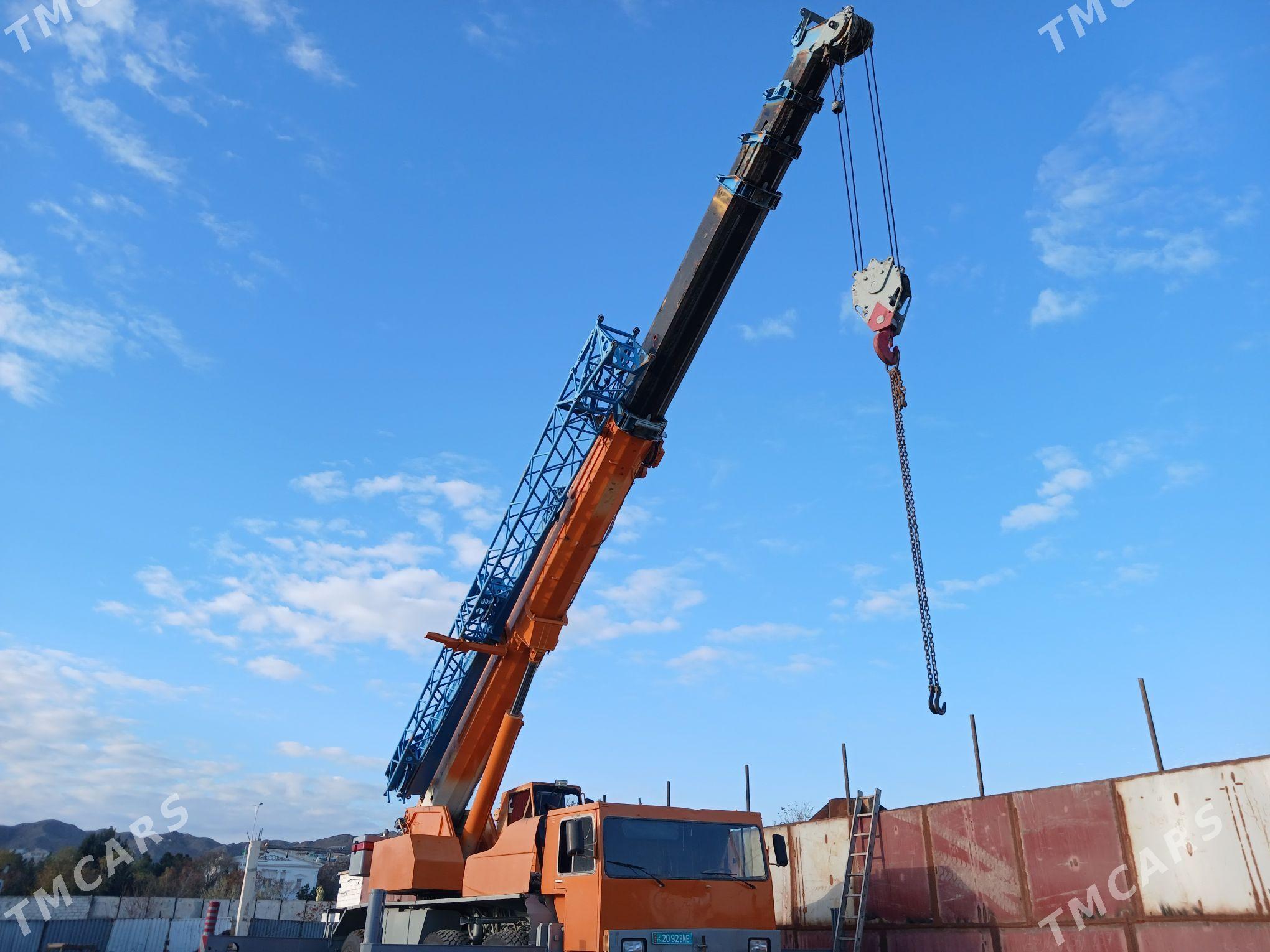 Liebherr LT 1997 - 800 000 TMT - Туркменбаши - img 1