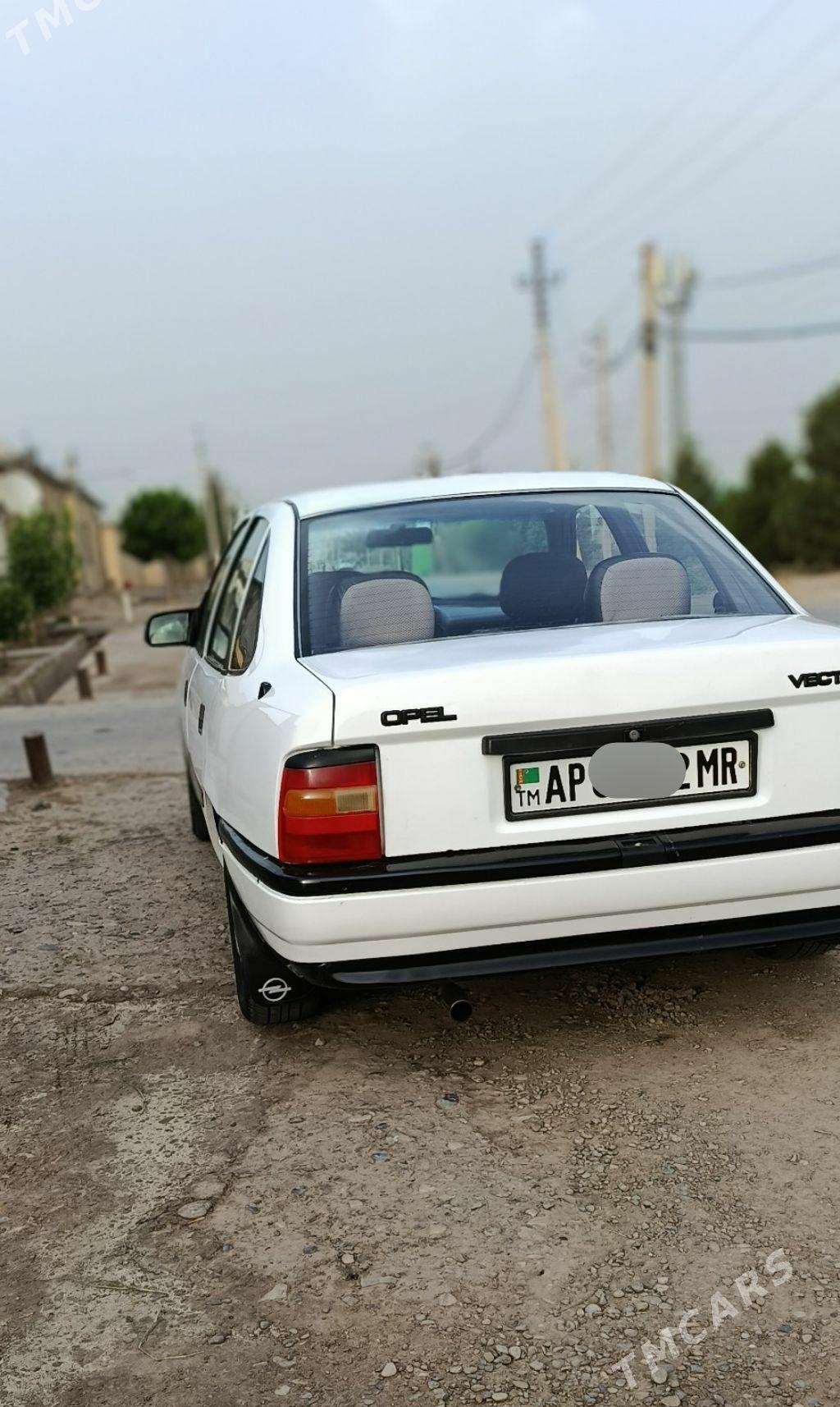 Opel Vectra 1990 - 45 000 TMT - Mary - img 6