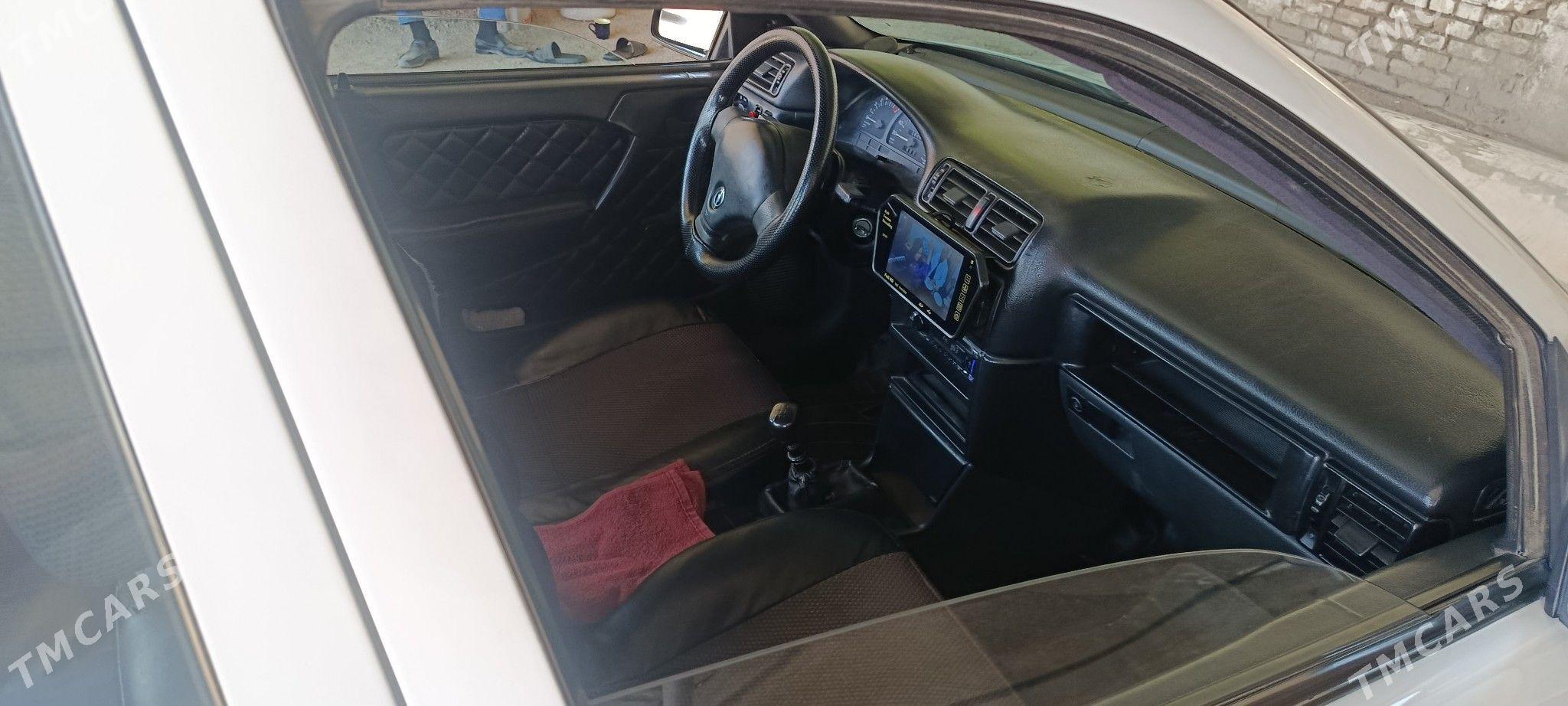 Opel Vectra 1990 - 45 000 TMT - Mary - img 3