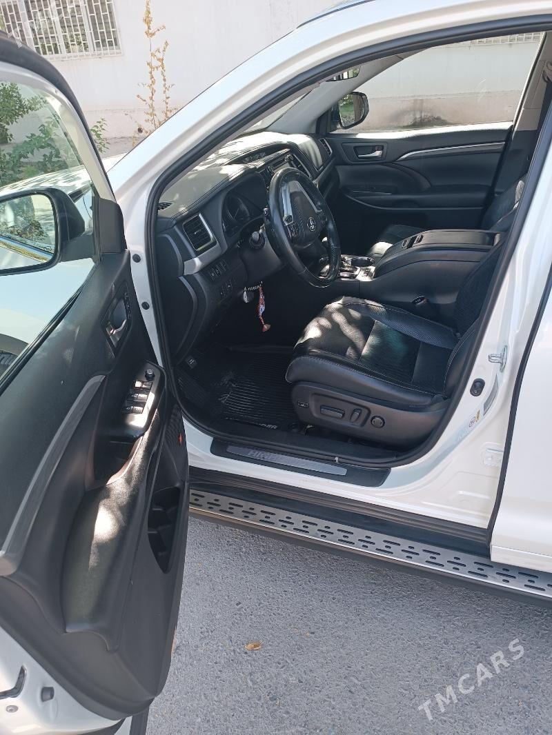 Toyota Highlander 2019 - 378 000 TMT - Aşgabat - img 4