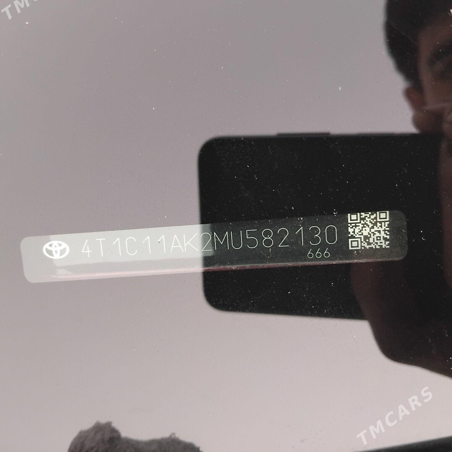 Toyota Camry 2021 - 315 000 TMT - Байрамали - img 9