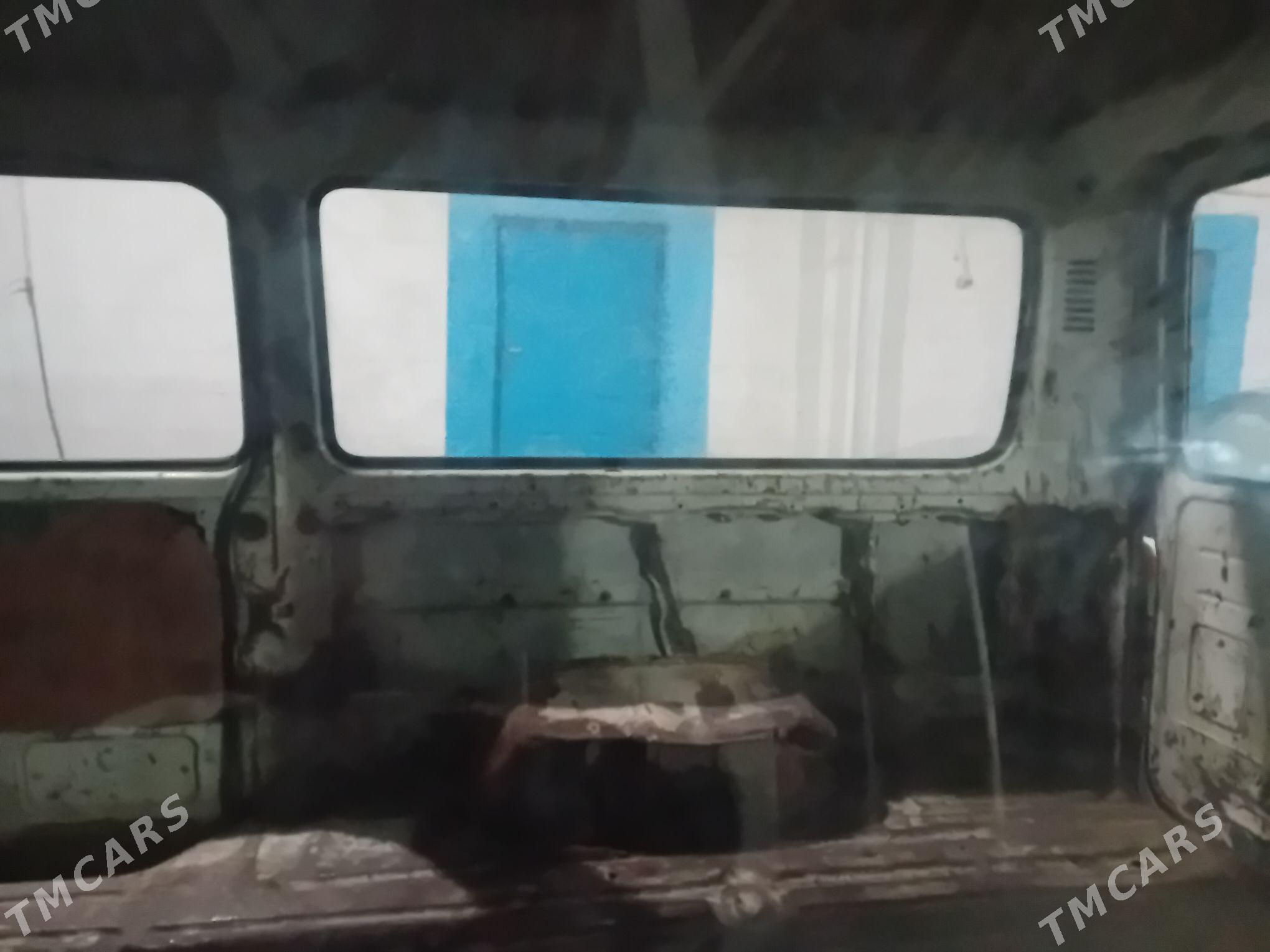 Toyota Hiace 1990 - 36 000 TMT - Bäherden - img 4