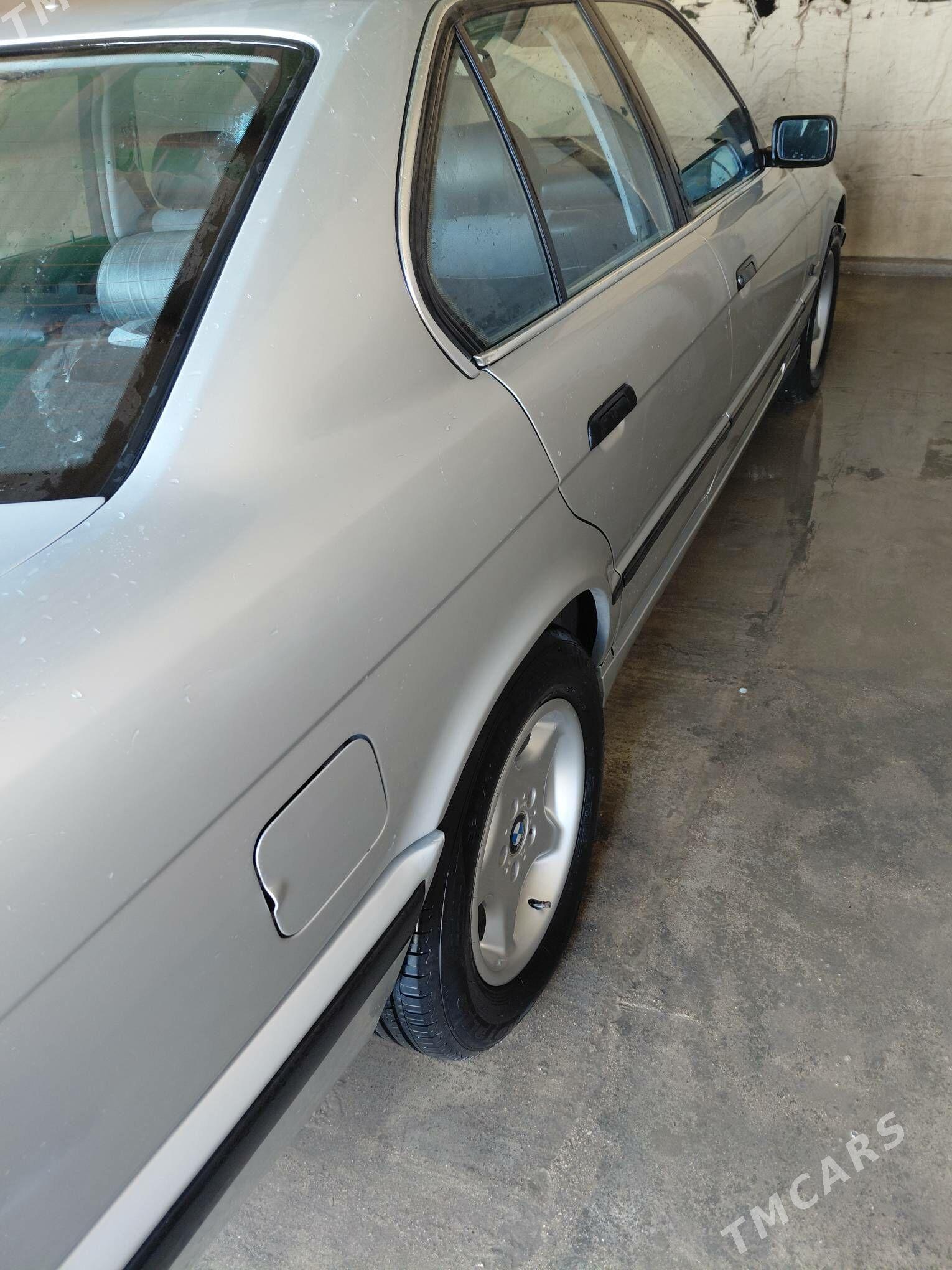BMW 528 1995 - 100 000 TMT - Эсенгулы - img 5
