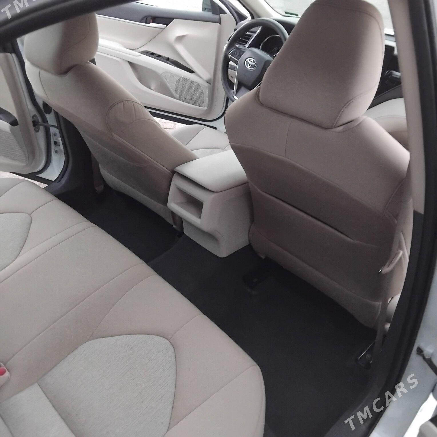 Toyota Camry 2021 - 315 000 TMT - Байрамали - img 7