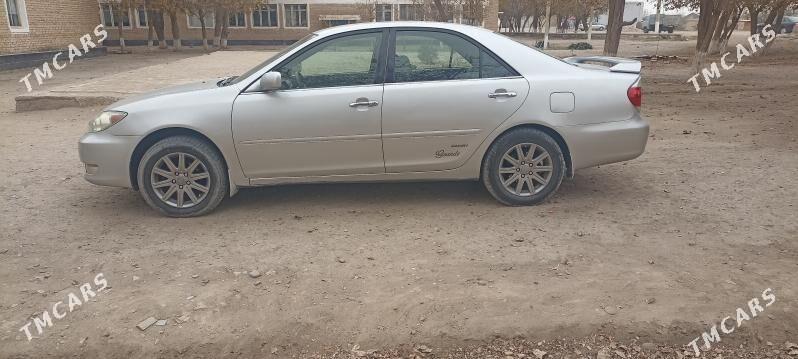 Toyota Camry 2003 - 190 000 TMT - Baýramaly - img 9