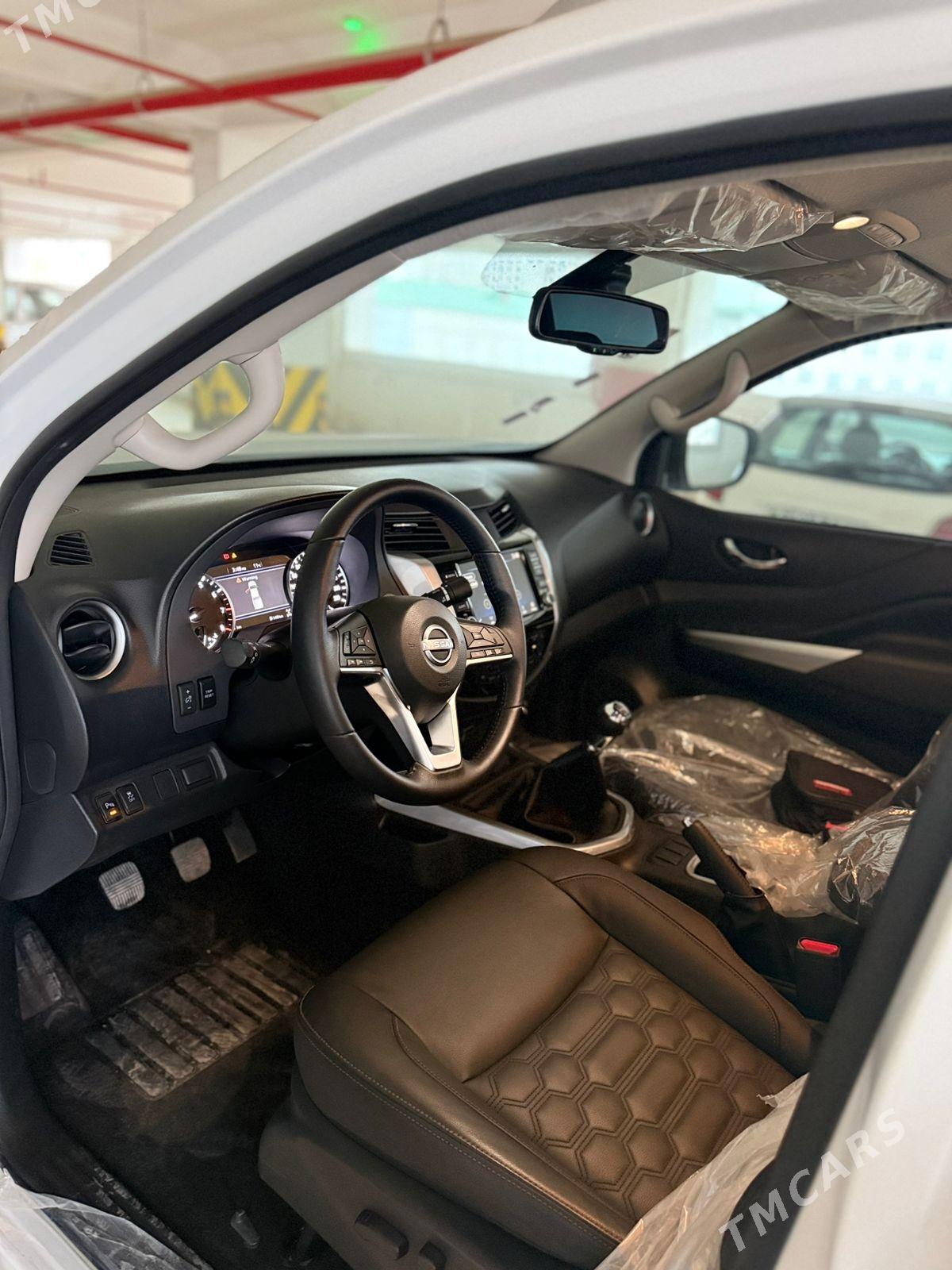 Nissan Navara 2024 - 441 000 TMT - Aşgabat - img 3