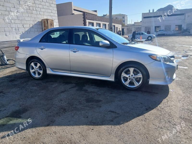 Toyota Corolla 2013 - 200 000 TMT - Türkmenbaşy - img 4