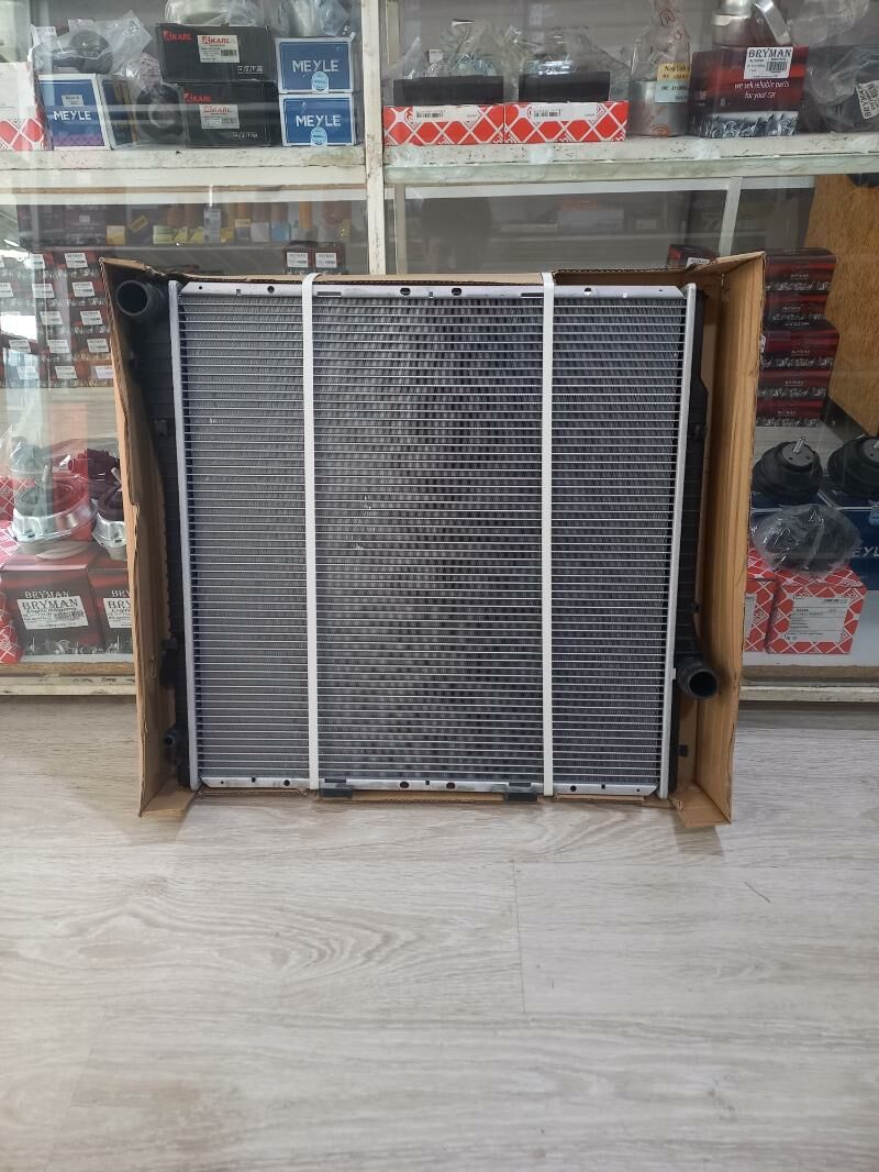 Radiator BMW X5 E53 magazyn 1 450 TMT - Ашхабад - img 1