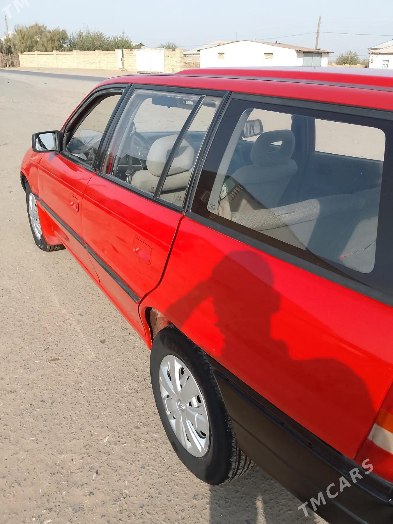 Opel Astra 1992 - 25 000 TMT - Ýolöten - img 2