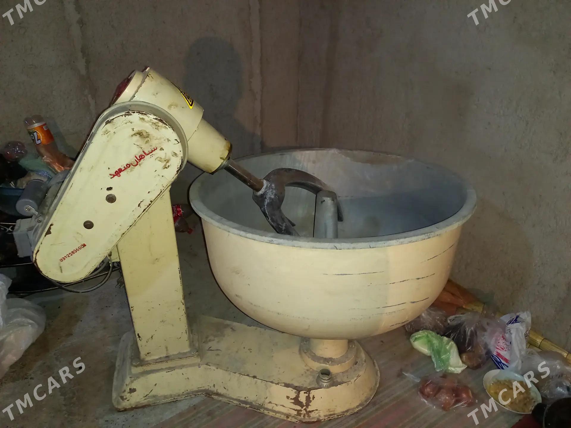 Hamyr yogrulyan mikser - Туркменбаши - img 2