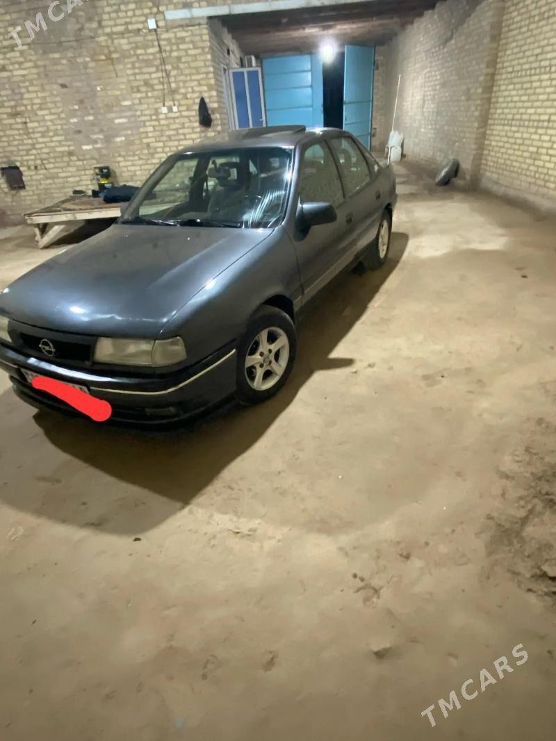 Opel Vectra 1994 - 55 000 TMT - Чарджоу - img 2