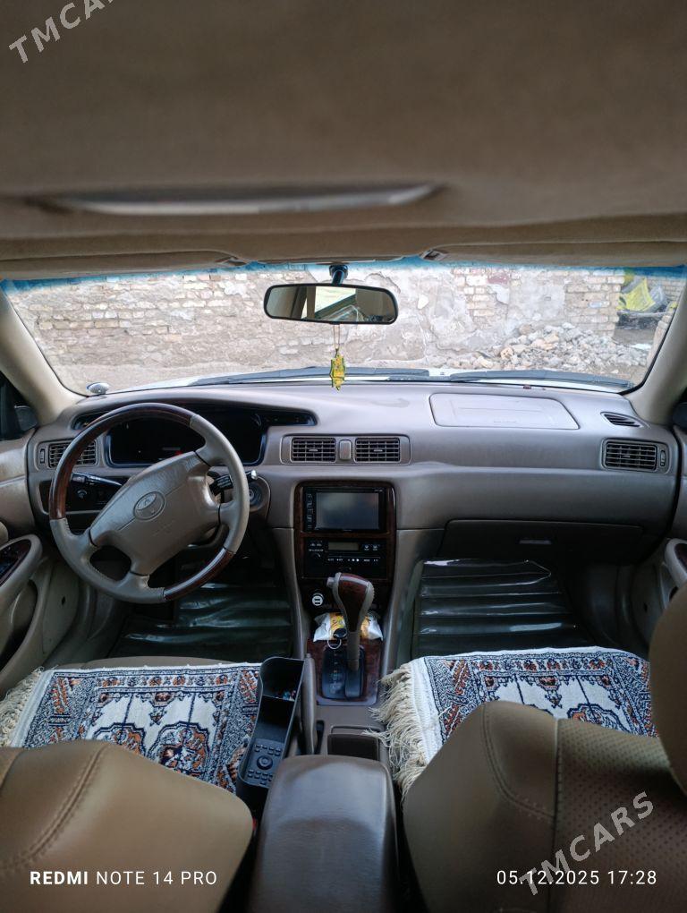 Toyota Camry 2000 - 190 000 TMT - Saýat - img 8